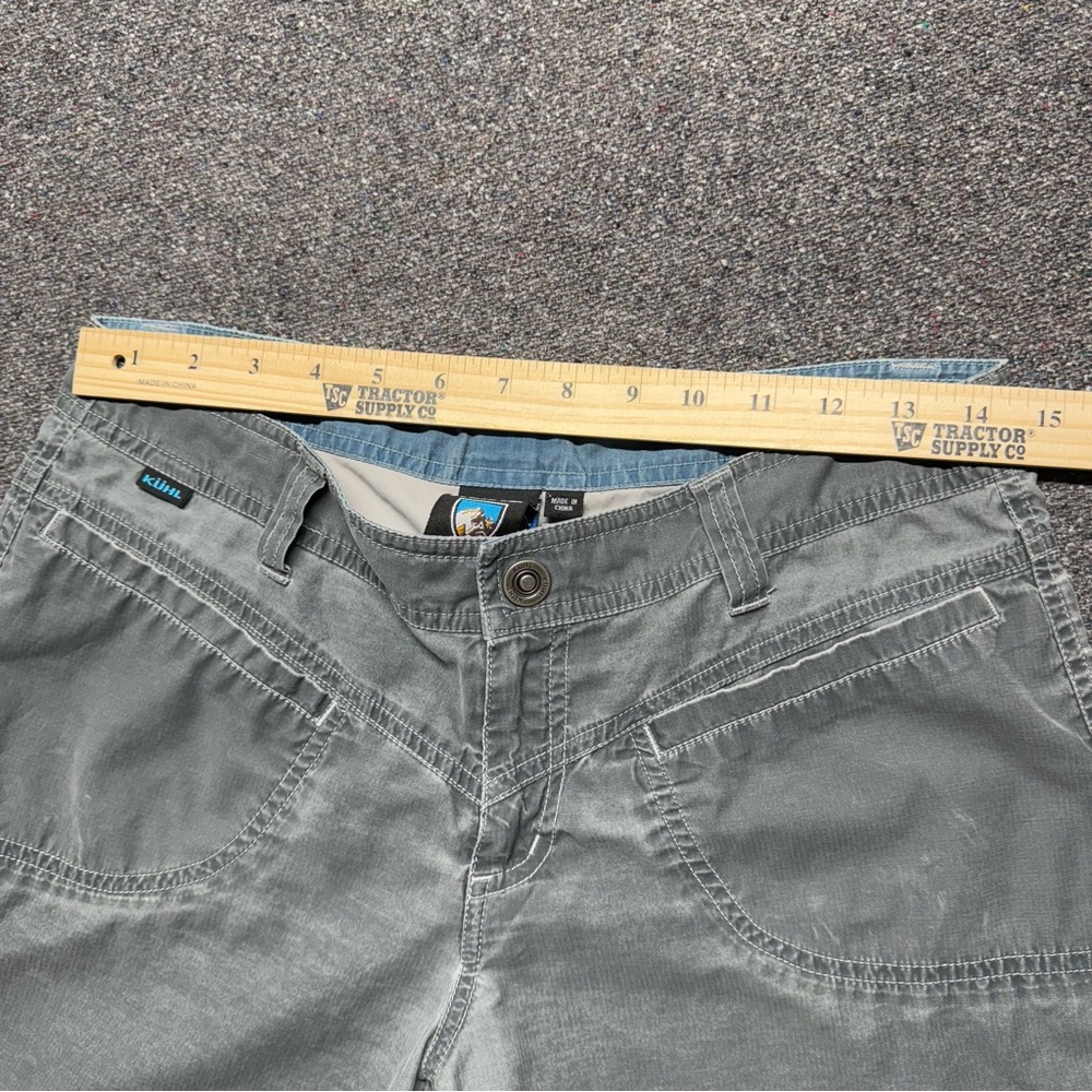 Kuhl Gray Lightweight Shorts Size 6 - Picture 3 of 9